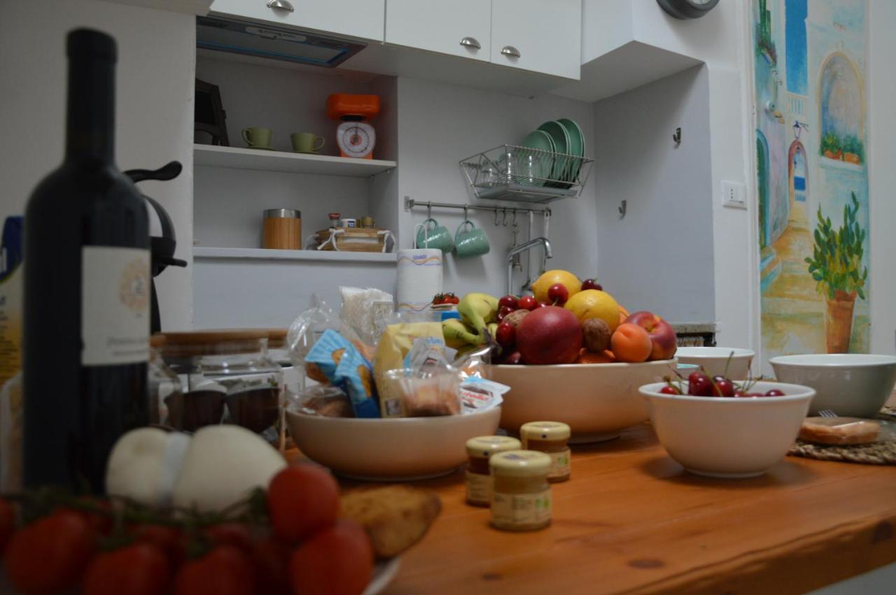 Ostuni 21Mqsuitehomes, Appartamento Con Mini Piscina Privata, Appartamenti Con Vasca Idromassaggio & Appartamenti Standard 奥斯图尼 外观 照片