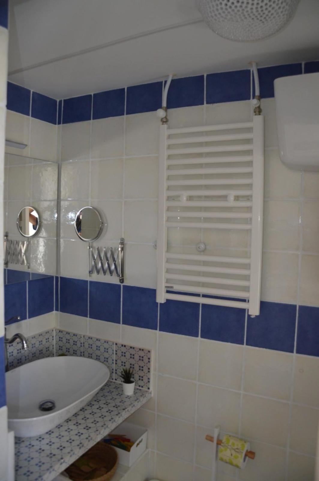 Ostuni 21Mqsuitehomes, Appartamento Con Mini Piscina Privata, Appartamenti Con Vasca Idromassaggio & Appartamenti Standard 奥斯图尼 外观 照片